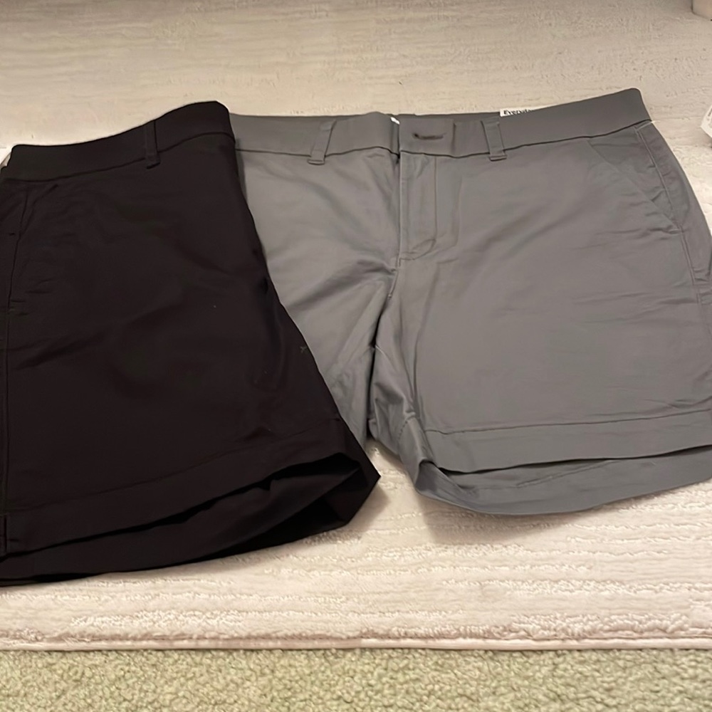 2 pairs of Old Navy brand new shorts NWT